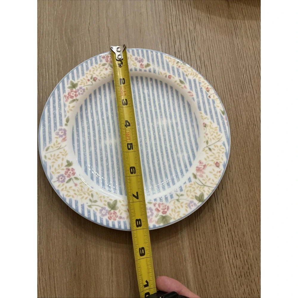 Guess Home Collection Decoupage Salad Plate Lot Of 2 8